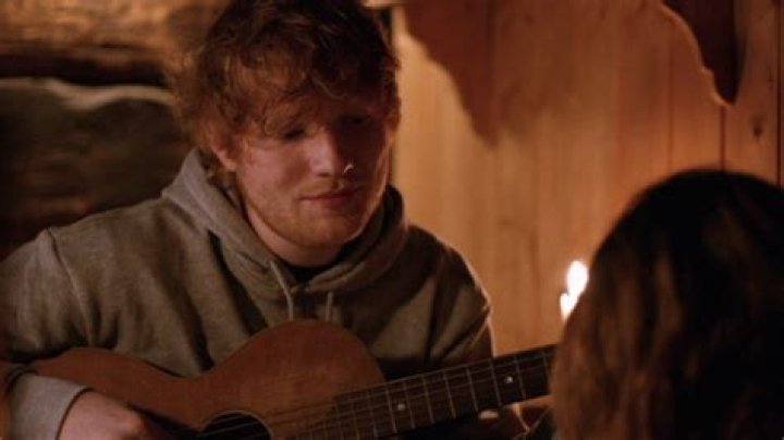 20 Acoustic Songs Perfect For A Night In