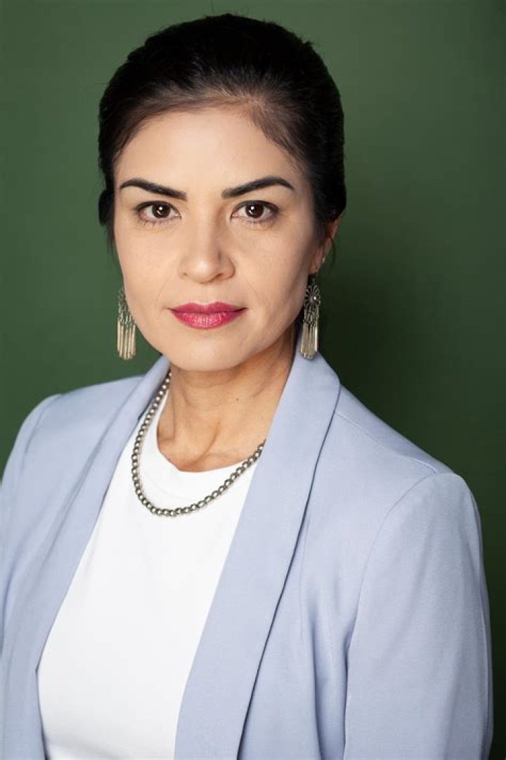 Actress Alma Sisneros Wiki, Biography, Age, Height, Married, Husband, Instagram, Net Worth