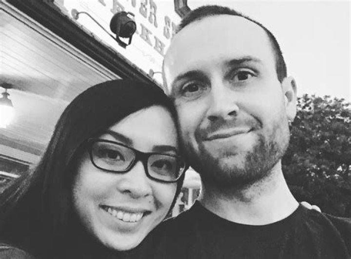 Adam Montoya Married, Dating, Girlfriend, Height, Net Worth