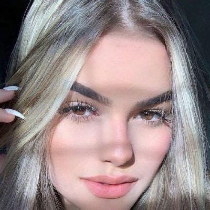 Alejandra Mercedes- Net Worth, Age, Ethnicity, Boyfriend, Height, Career