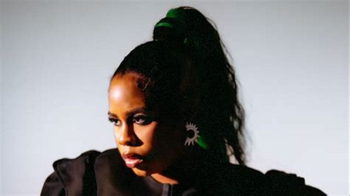 Alex Mali Talks Recording and Creating First EP "Sweet & Sour"