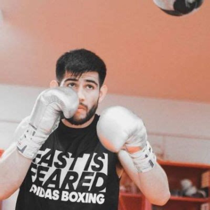 Alexis Rocha- Wiki, Age, Ethnicity, Girlfriend, Height, Career, Net Worth