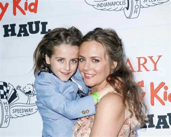 Alicia Silverstone's son Bear Blu? Biography: Age, Parents, Net Worth, Nationality, Siblings, Height, Wikipedia