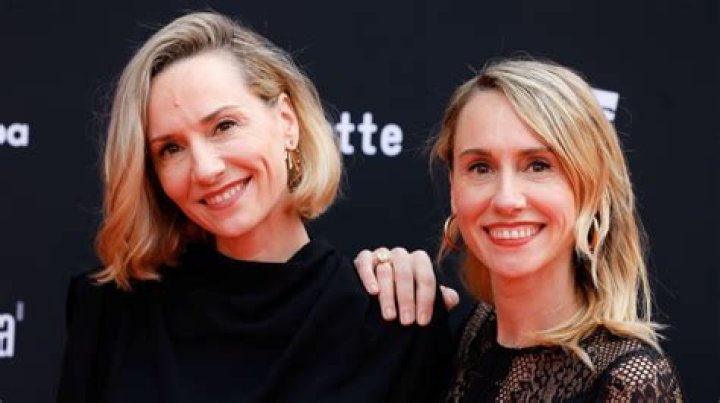 Anne Sophie Girard Et Sa Soeur