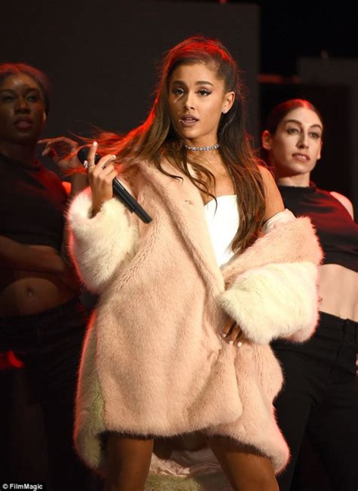 Ariana Grande Wows in Pink-Perfect 'Wicked' Fashion