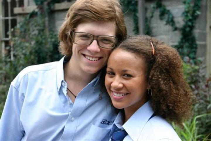 Ashley Leggat’s Husband: Who is Ashley Leggat Dating?