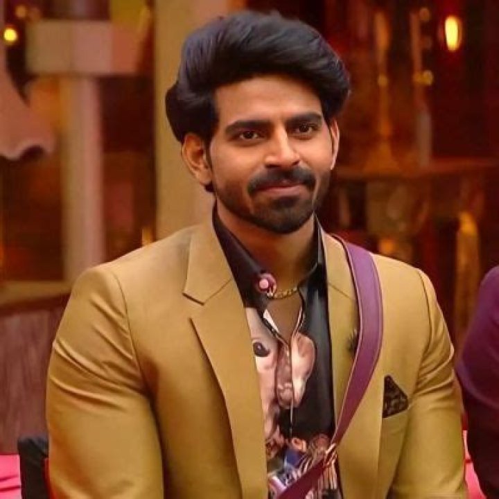 Balaji Murugadoss- Wiki, Age, Ethnicity, Girlfriend, Height, Net Worth, Career