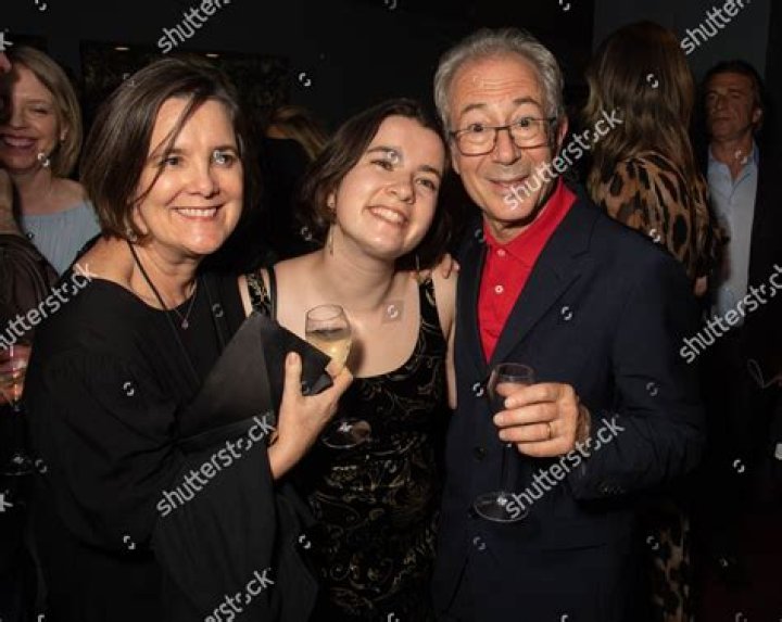 Ben Elton's wife, Sophie Gare Biography: Age, Songs, Net Worth, Instagram, Wikipedia, Height, Children