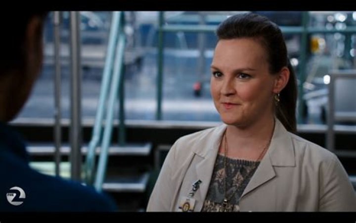 Bones Recap 11/20/14: Season 10 Episode 8 “The Puzzler in the Pit”