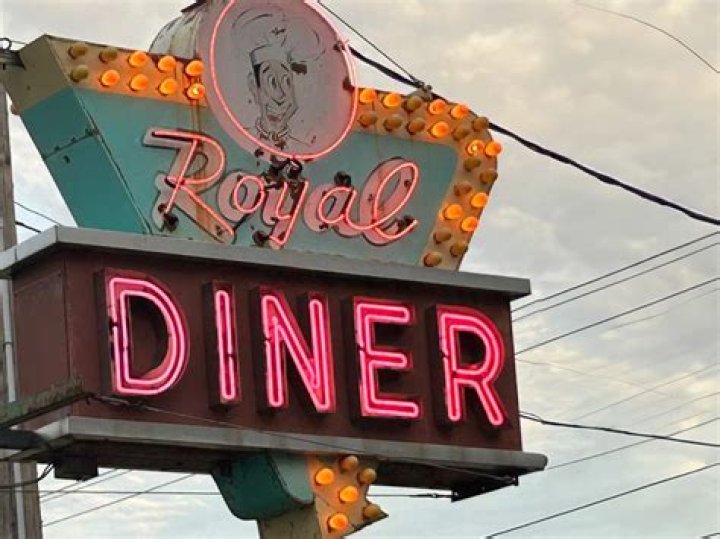 Bones Recap – Dead Food Critic Case: Season 10 Episode 16 “The Big Beef at the Royal Diner”