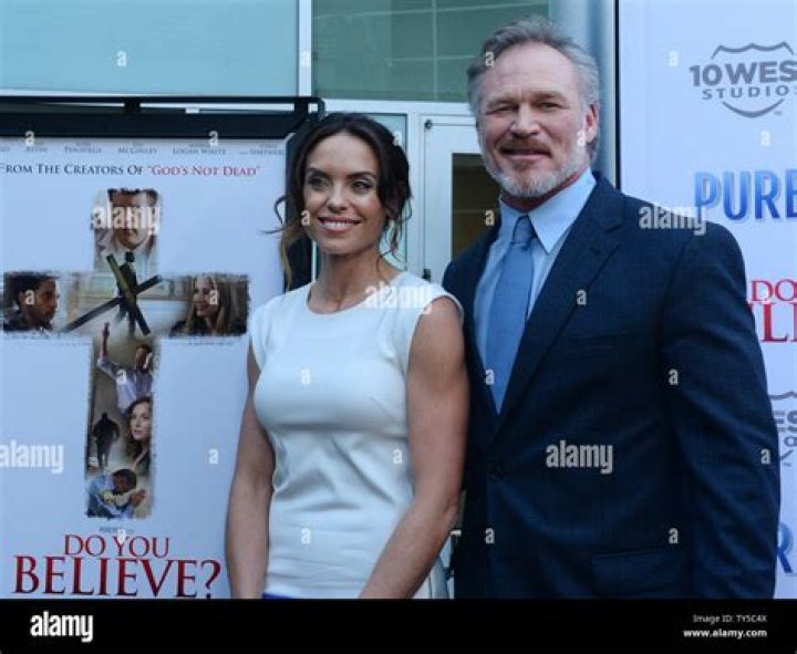 Brian Bosworth’s Wife: Who is Brian Bosworth Dating?