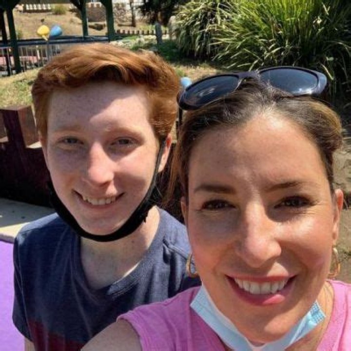 Carter Hastings- Net Worth, Wiki, Age, Ethnicity, Parents, Girlfriend