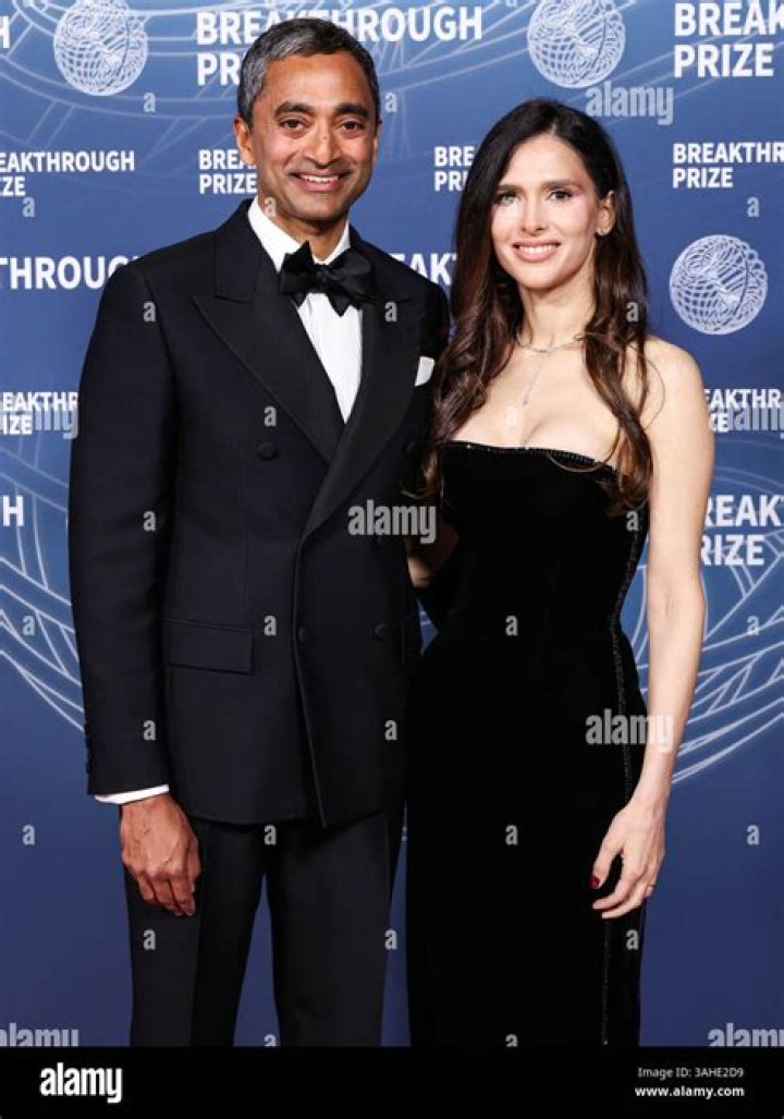 Chamath Palihapitiya's wife Nathalie Dompe Biography: Age, Net Worth, Parents, Spouse, Instagram, Height, Wikipedia