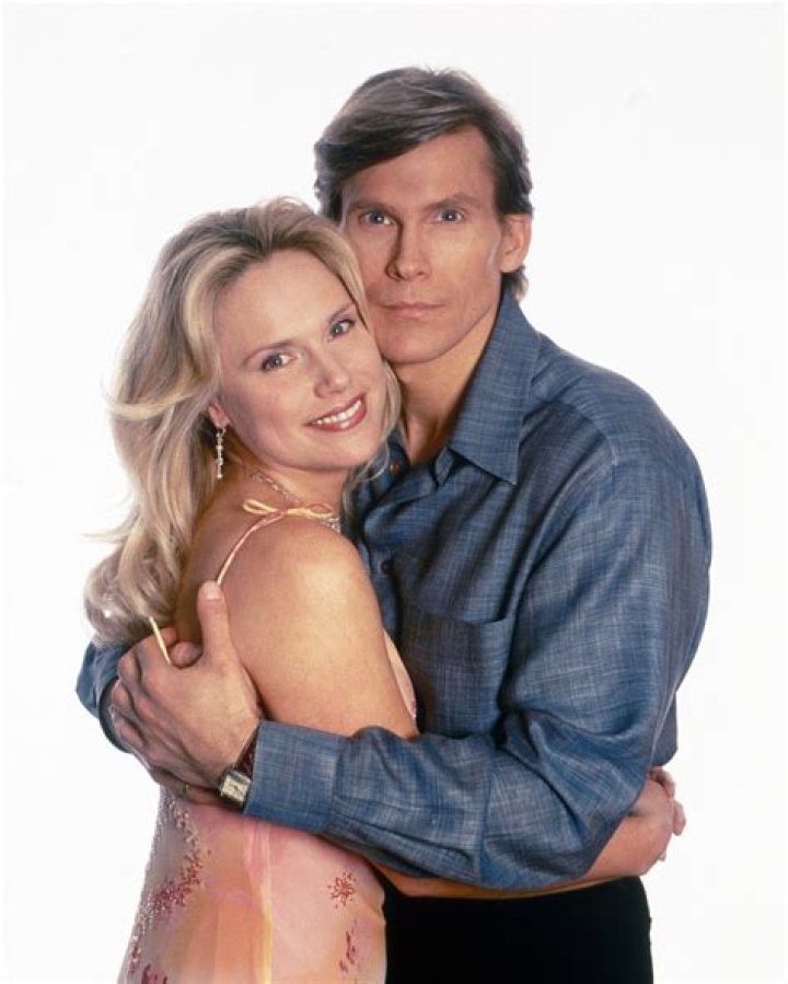 Crystal Hunt Arrested on Felony Assault: Lizzie Spaulding on “Guiding Light,” Former Soap Star Throws Glass In Woman’s Face