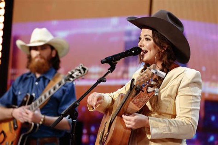Death of Country singer Kylie Rae Harris!! EXPLORE Her Wiki, Bio, Age, Height, Cause of Death, Boyfriend, and Net Worth