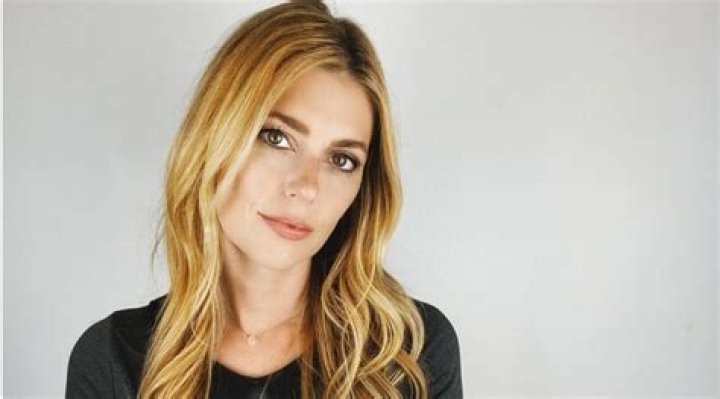 Diora Baird- Bio, Wiki, Age, Height, Net Worth, Relationship, Career