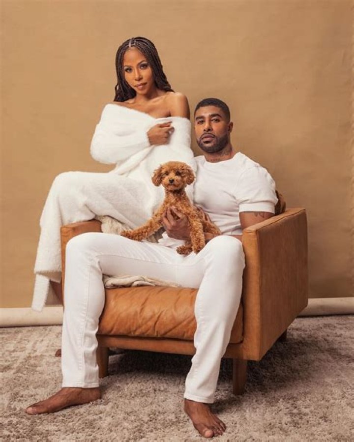 DJ Baby Anne - Net Worth, Age, Height, Birthday, Bio, Wiki!