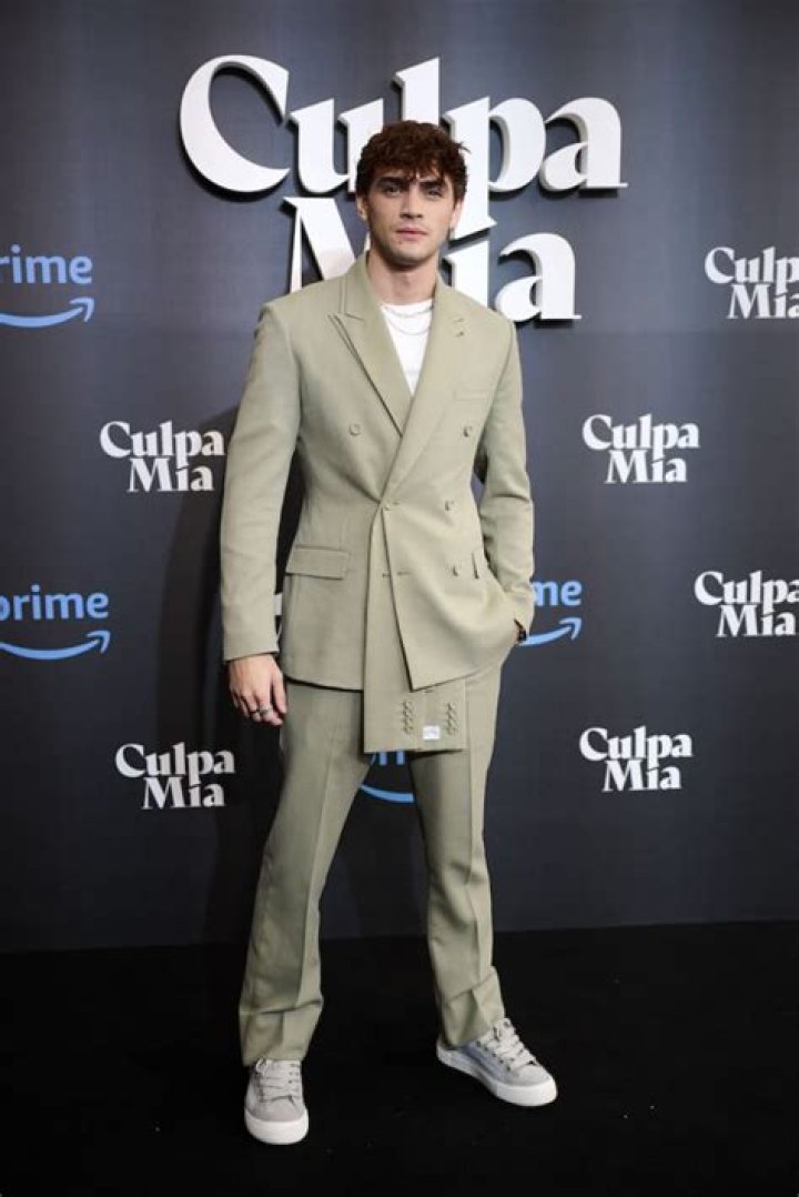 Dominique Damien Quel Age A T Il