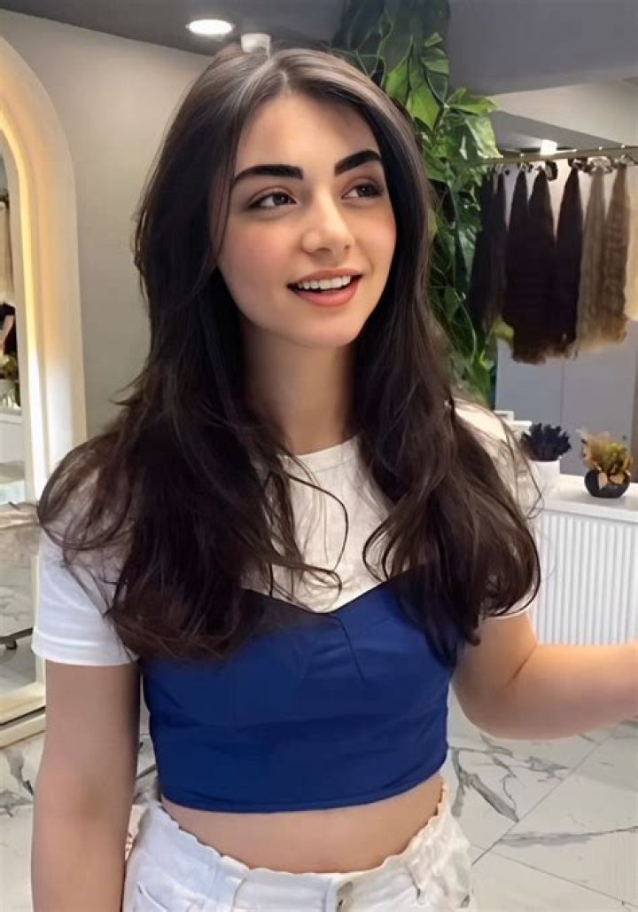 Emma Kittiesmama- Age, Net Worth, Height, Boyfriend, Nationality