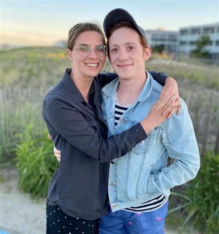 Ethan Almond’s Girlfriend: Who is Ethan Almond Dating?