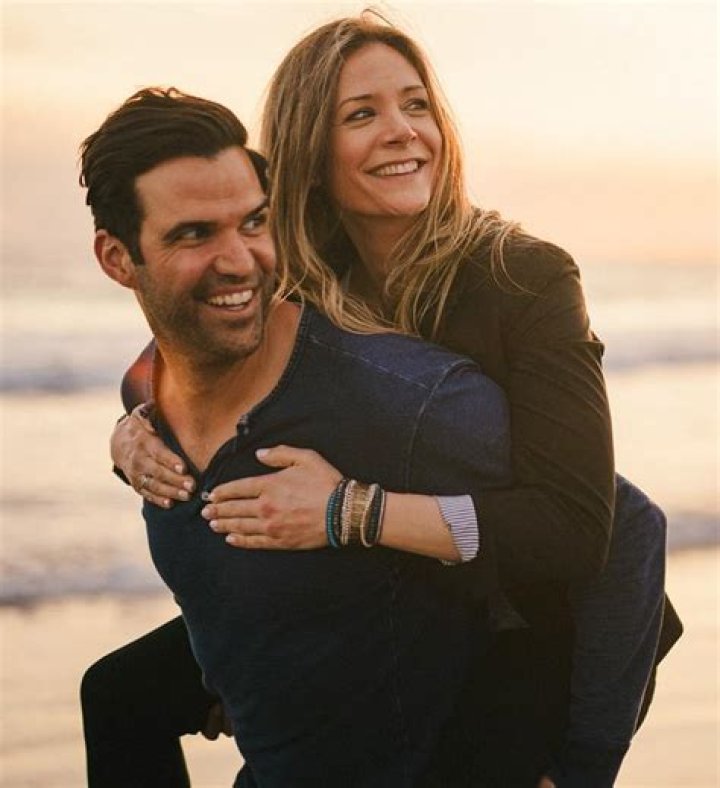 EXPLORE ‘Breaking Bad’ star Max Arciniega Wiki, Bio, Age, Height, Wife, and Net Worth 2020