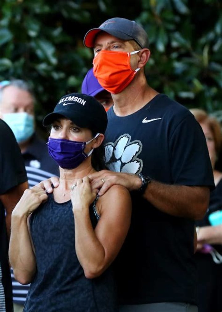 Explore Coach Dabo Swiney Wife Kathleen Bassett Wiki Facts