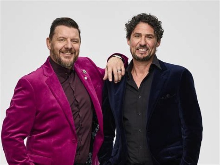 EXPLORE Manu Feildel Wiki Facts, Age, Height, Wife & Net Worth