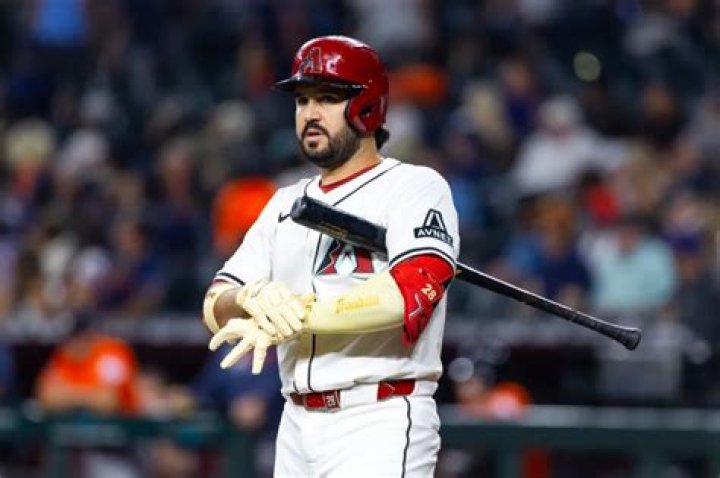 Fame | Clay Bellinger net worth and salary income estimation Apr, 2024