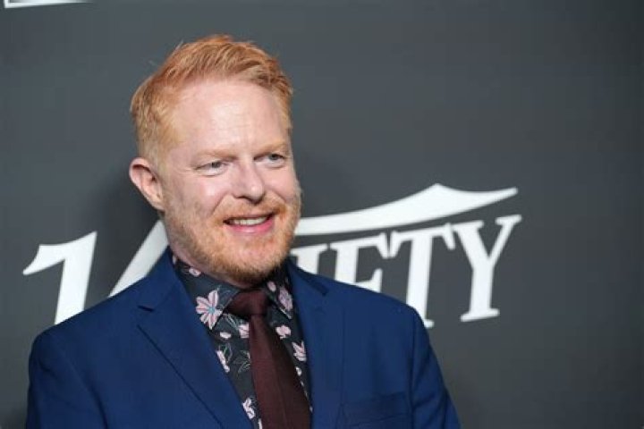 Fame | Jesse Tyler Ferguson net worth and salary income estimation Jan, 2024