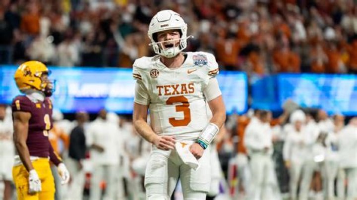 Fame | Quinn Ewers net worth and salary income estimation Apr, 2024