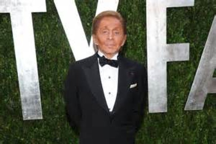 Fame | Tru Valentino net worth and salary income estimation Apr, 2024