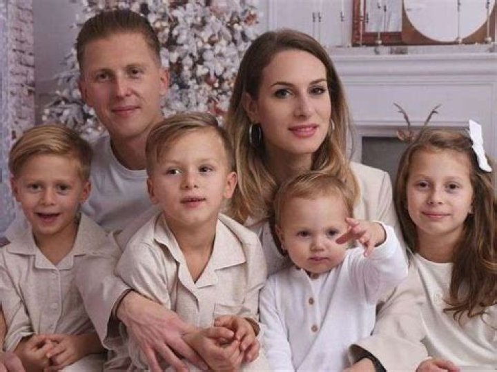 Famille Santoro En Deuil