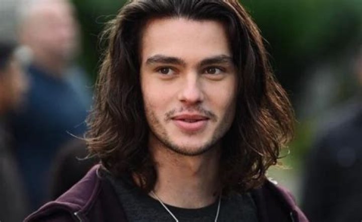 Felix Mallard Taille Archives - Médias Célèbres