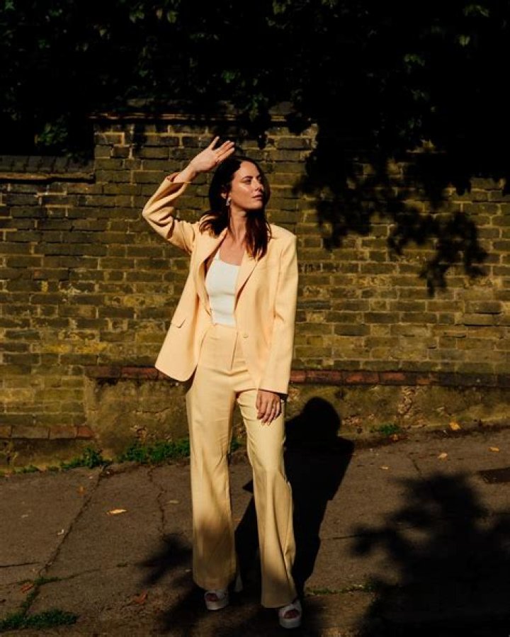 Ferdia Shaw Biography: Age, Movies, Net Worth, Girlfriend, Instagram, Wikipedia, Parents