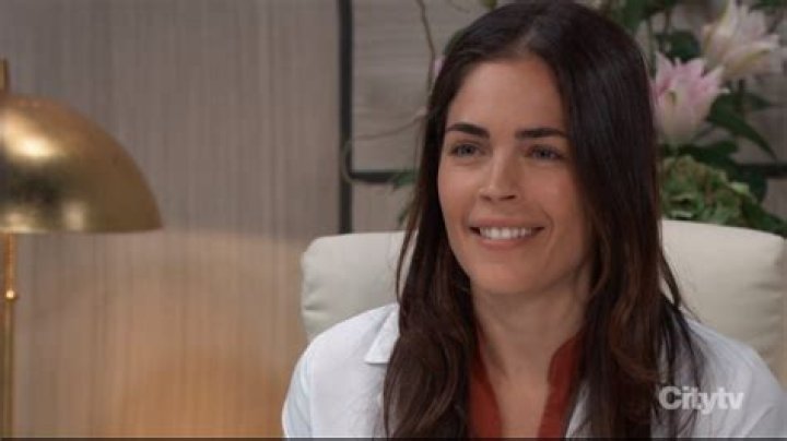 General Hospital Spoilers: Kelly Thiebaud Exits GH, Sends Twitter Love to Fans – Britt Westbourne Off Canvas