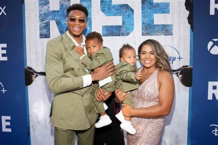 Giannis Antetokounmpo Wife: Is He Married To Mariah Riddlesprigger? Kids And Net Worth