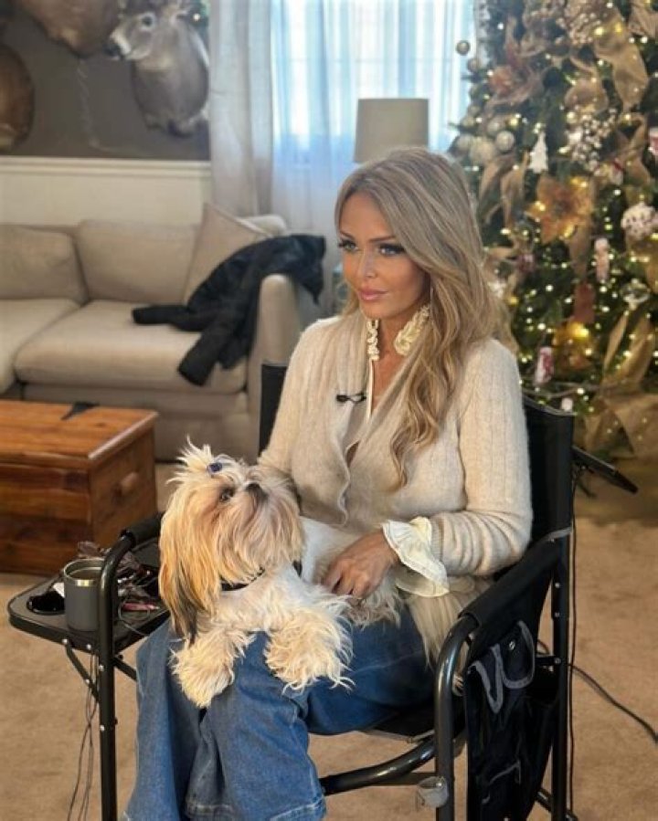 Gina Loudon Biography: Age, Net Worth, Instagram, Spouse, Height, Wiki, Parents, Siblings