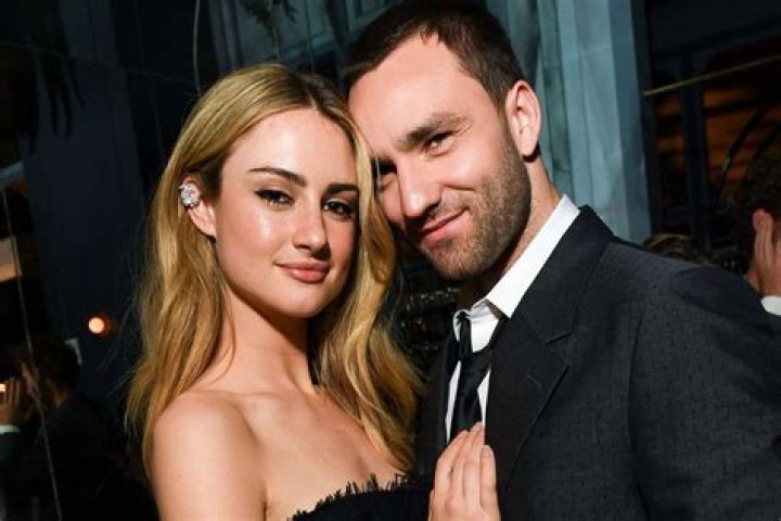 Grace Davies’s Boyfriend: Who is Grace Davies Dating?