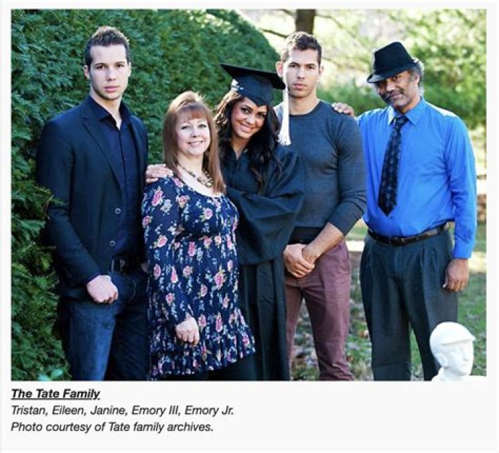 Gus Dapperton Biography: Girlfriend, Height, Age, Sister, Gender, Net Worth, Parents, Songs, Instagram