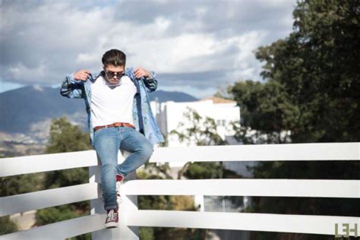 Hamza Taille Rappeur