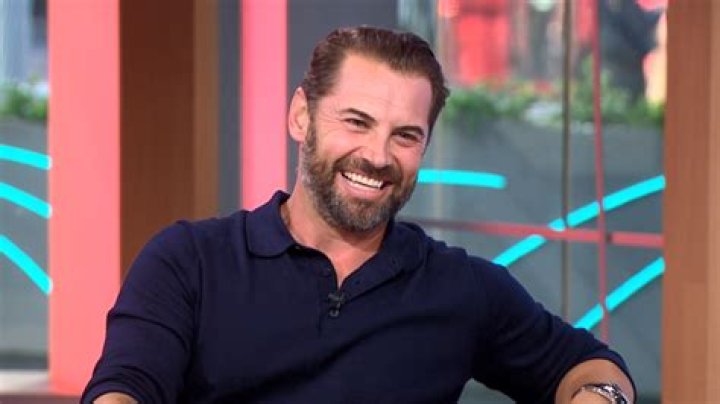 Howard Stern Biography: Net Worth, Painting, Wife, Age, Height, Contract, Podcast, Show, Wikipedia, Children, News, Daughter