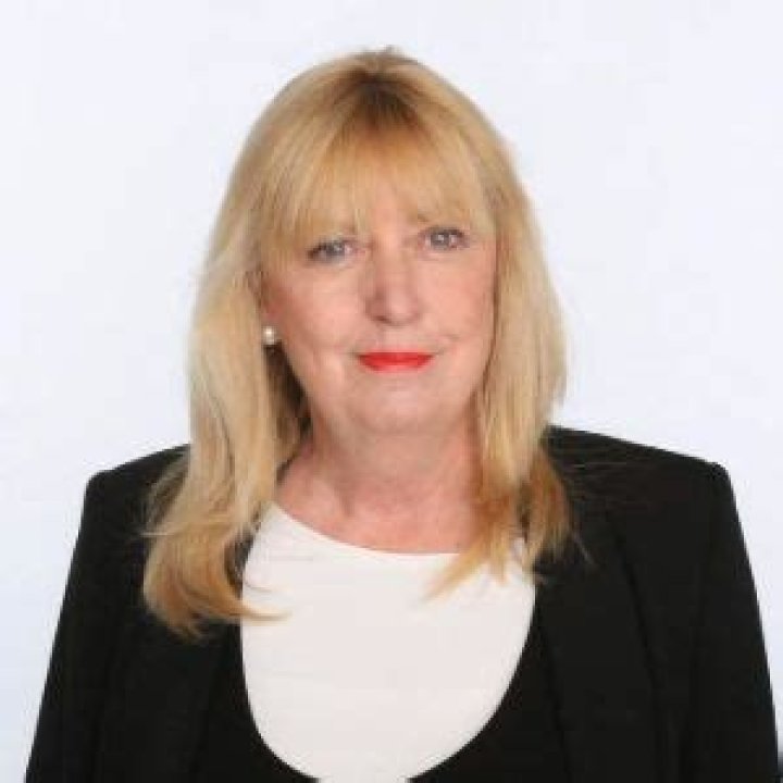 Is Susan Delacourt Married? Her Family Life, Age & Facts