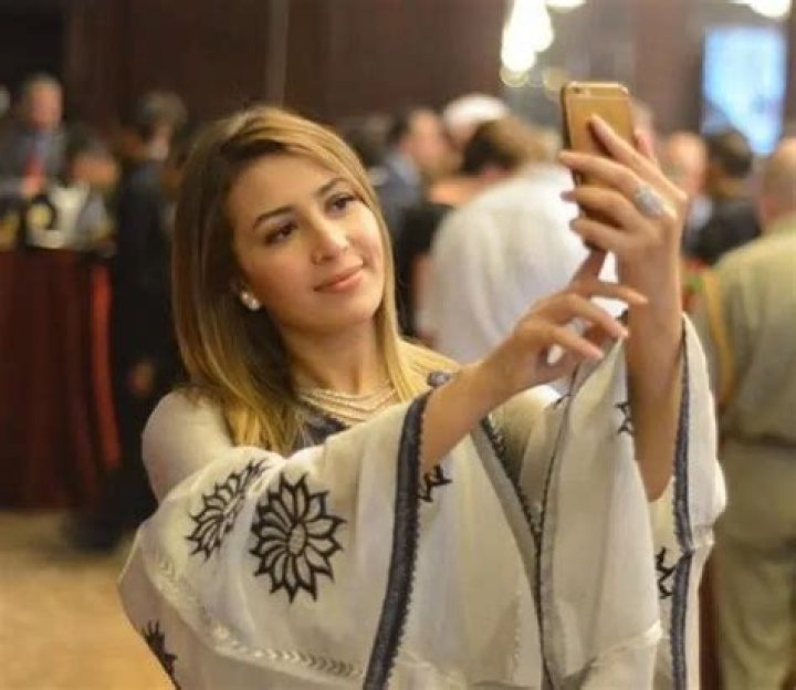 Jannat Mahid Biography: Songs, Husband, Album, Age, Net Worth, Pictures, Height