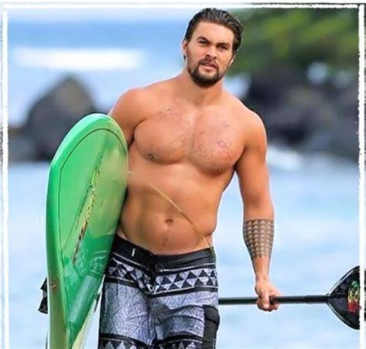 Jason Momoa Taille