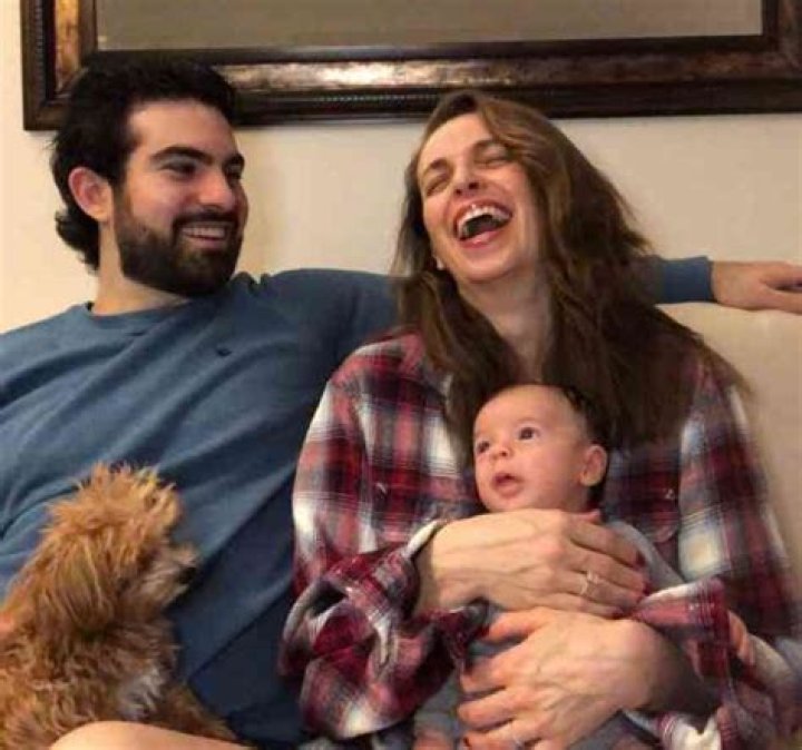 Jedediah Bila Bio; Husband, Baby, Family, Salary, Height, Now