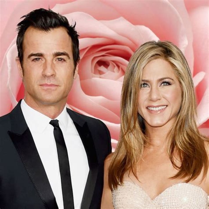 Jennifer Aniston And Justin Theroux Wedding Break Up Rumors – Jennifer Spotted Not Wearing Her Engagement Ring!