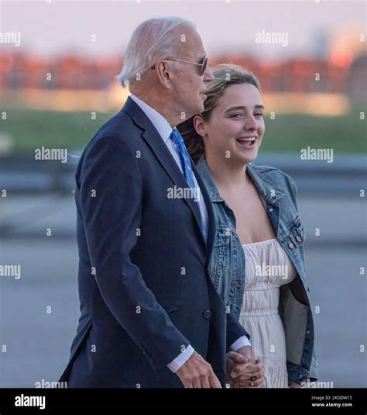 Joe Biden’s Granddaughter Finnegan Biden Wiki, Bio, Age, Height, Instagram, College, Kissing, Parents!!