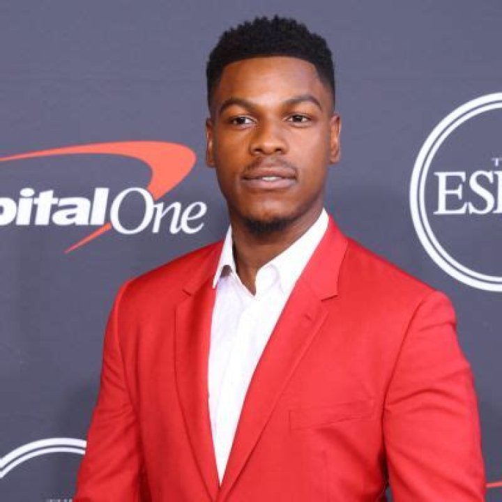John Boyega- Wiki, Bio, Age, Height, Net Worth, Girlfriend