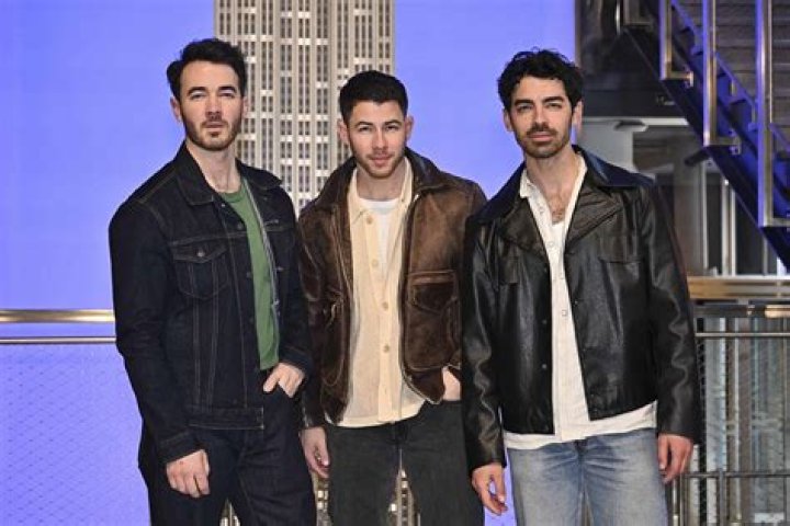 Jonas Brothers are spreading their 'Wings' on new single