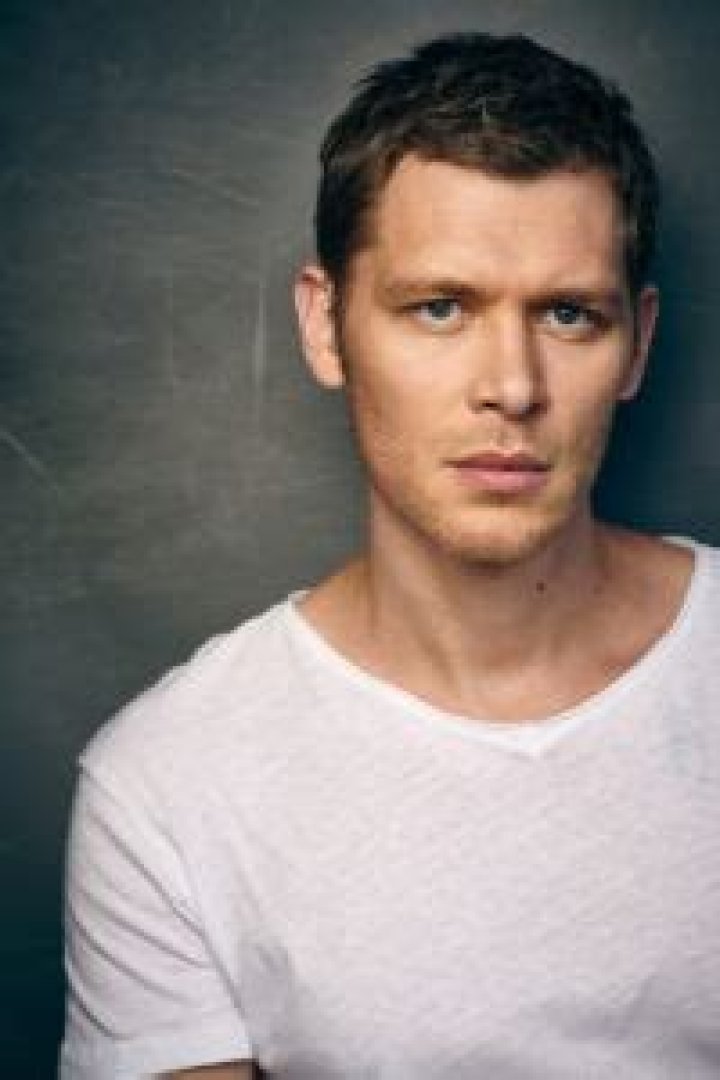 Joseph Morgan Biography: Net Worth, Wife, Age, Instagram, Height, Movies, TV Shows, Wikipedia, Parents, Siblings